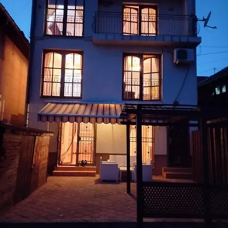 Kuna Villa *